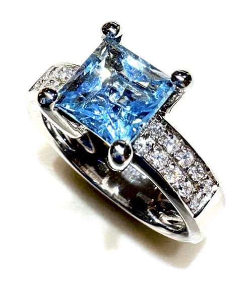 Anillo Sommer Mujer Anello Acquamarina in Oro blanco Acquamarina 1.65 Ct ACQ CT 1.65 DIA CT 0.20 DNG - ACQ CT 1.65 DIA CT 0.20 DNG